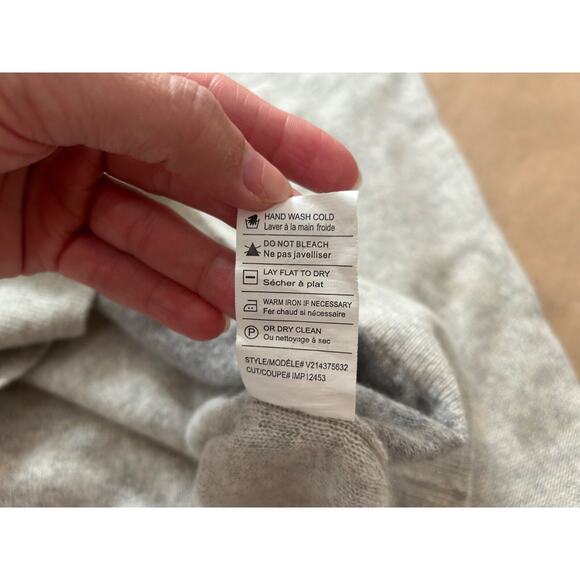 VINCE Women's 100% Gray Cashmere Color block Crew Neck Pullover Sweater Small - Picture 10 of 11